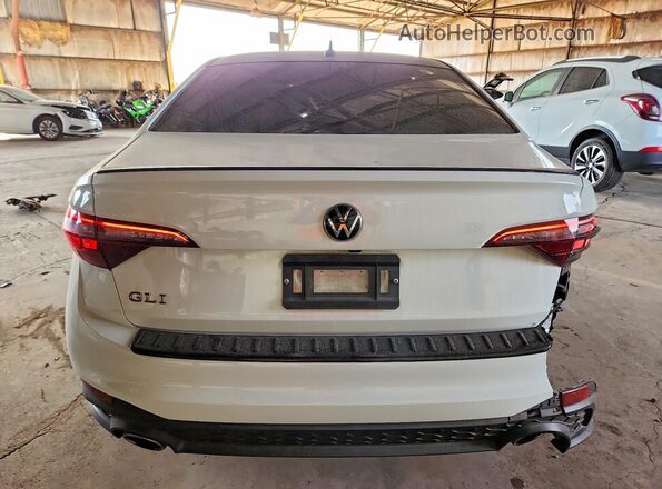 3VW2T7BU2RM072687 2024 VOLKSWAGEN JETTA White უკანა ხედი
