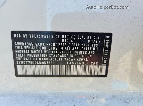 3VW2T7BU2SM057631 2025 VOLKSWAGEN JETTA White Vista del compartimento del motor