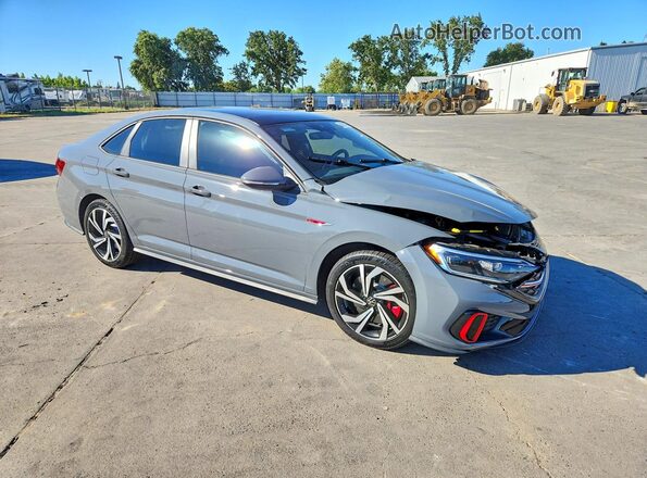 3VW2T7BU8RM070717 2024 VOLKSWAGEN JETTA Gray Передня права чверть