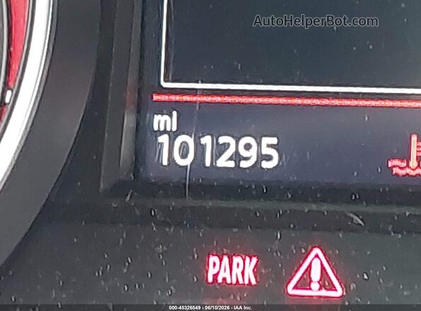 3VW447AU1HM037516 2017 VOLKSWAGEN GOLF White 