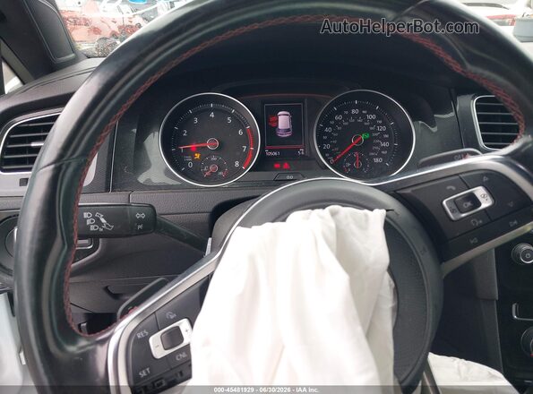 3VW447AU8HM027520 2017 VOLKSWAGEN GOLF White უკანა სავარძლების ხედი