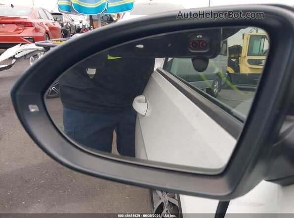 3VW447AU8HM027520 2017 VOLKSWAGEN GOLF White ხელსაწყოთა პანელის ხედი