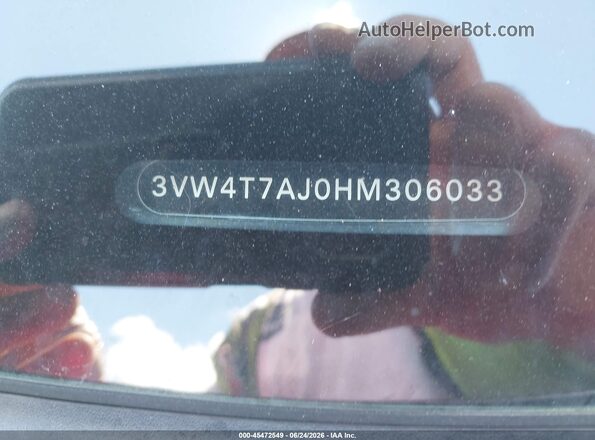 3VW4T7AJ0HM306033 2017 VOLKSWAGEN JETTA Red ძრავის განყოფილების ხედი