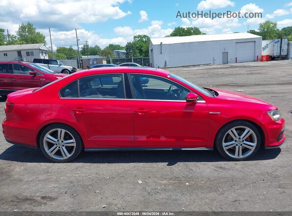 3VW4T7AJ0HM306033 2017 VOLKSWAGEN JETTA Red უკანა სალონის ხედი