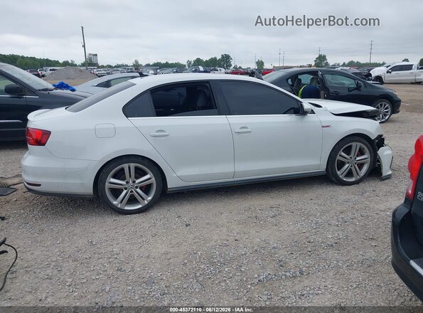 3VW4T7AJ7GM385229 2016 VOLKSWAGEN JETTA White Вид задньої частини салону