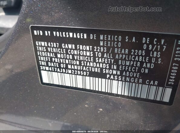 3VW4T7AJ9JM229507 2018 VOLKSWAGEN JETTA Gray Engine compartment view