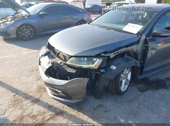 3VW4T7AJXHM408455 2017 VOLKSWAGEN JETTA Gray Front view