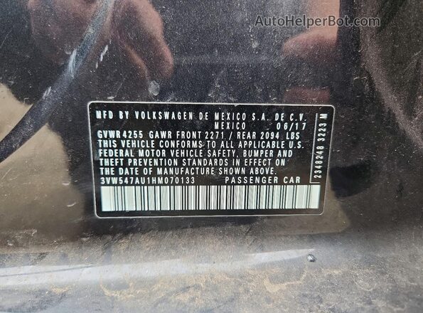 3VW547AU1HM070133 2017 VOLKSWAGEN GTI Gray 