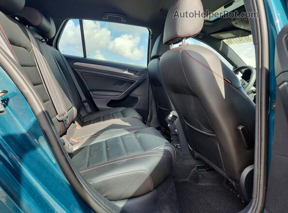 3VW547AU2JM293223 2018 VOLKSWAGEN GTI Зеленый Вид задних сидений