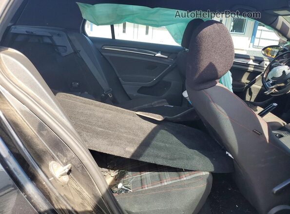 3VW547AU9HM060532 2017 VOLKSWAGEN GTI Charcoal Հետևի նստատեղերի տեսք