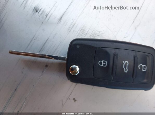 3VW5DAAT4JM515636 2018 VOLKSWAGEN BEETLE Gray წინა პანელის ხედი