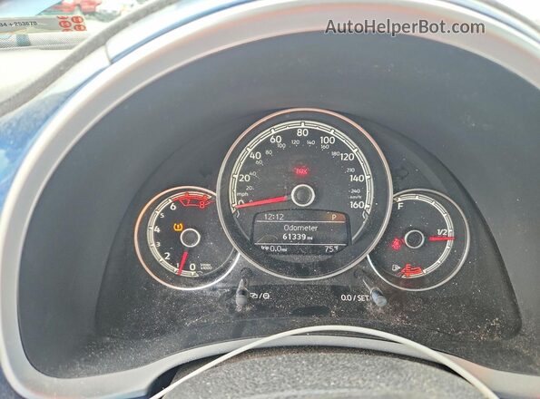 3VW5DAAT7KM509590 2019 VOLKSWAGEN BEETLE Blue Widok zestawu wskaźników