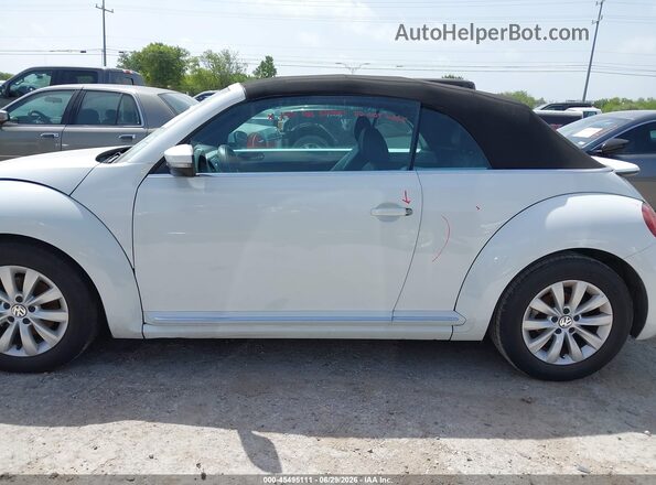 3VW5DAAT9JM505085 2018 VOLKSWAGEN BEETLE White Սալոնի հետևի տեսք