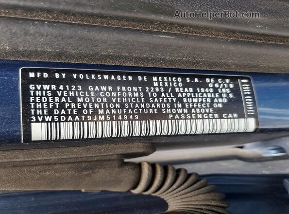 3VW5DAAT9JM514949 2018 VOLKSWAGEN BEETLE Blue Շարժիչի բաժամունքի տեսք