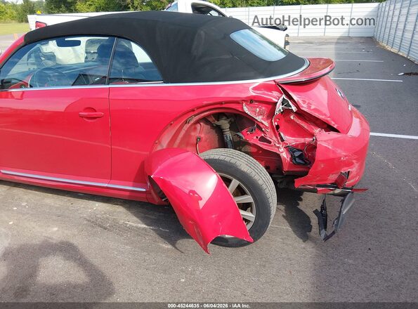 3VW5DAAT9JM517138 2018 VOLKSWAGEN BEETLE Красный 