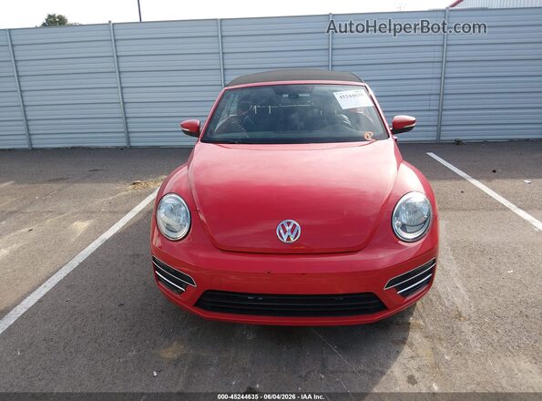 3VW5DAAT9JM517138 2018 VOLKSWAGEN BEETLE Красный 