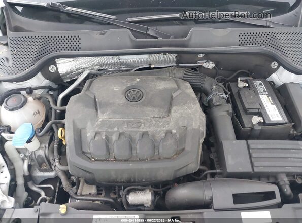 3VW5DAAT9KM502253 2019 VOLKSWAGEN BEETLE Silver Widok z tyłu