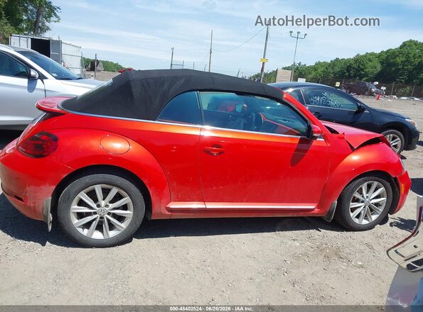 3VW5DAATXJM506830 2018 VOLKSWAGEN BEETLE Orange Vista interior trasera