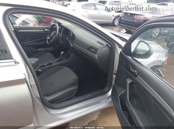 3VW5M7BU0RM090874 2024 VOLKSWAGEN JETTA Silver წინა სალონის ხედი