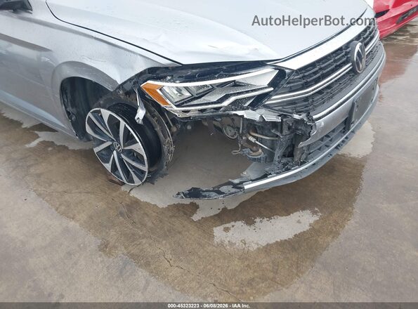 3VW5M7BU0RM090874 2024 VOLKSWAGEN JETTA Silver წინა ხედი