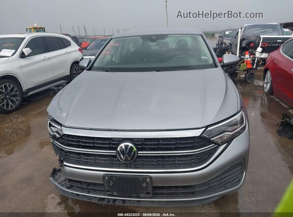 3VW5M7BU0RM090874 2024 VOLKSWAGEN JETTA Silver წინა პანელის ხედი