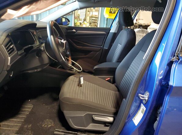 3VW5M7BU2RM088429 2024 VOLKSWAGEN JETTA Blue 
