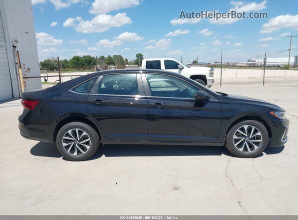 3VW5W7BU9TM051783 2026 VOLKSWAGEN JETTA Black უკანა სალონის ხედი