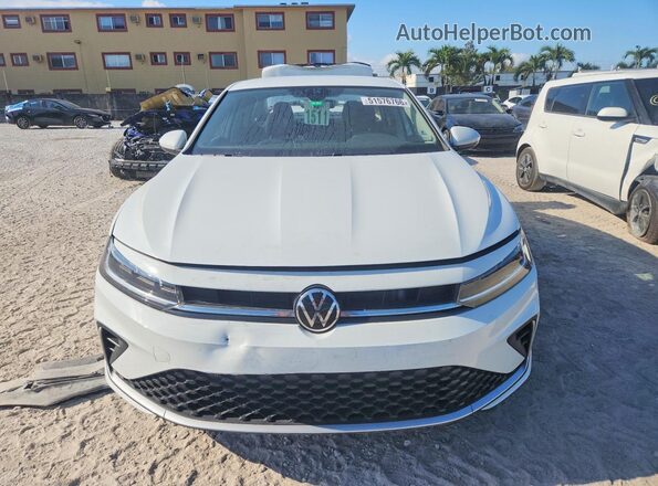 3VW5X7BU6SM002133 2025 VOLKSWAGEN JETTA White Front view