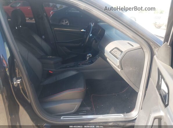 3VW6T7BU2MM019501 2021 VOLKSWAGEN JETTA Black Widok wnętrza z przodu
