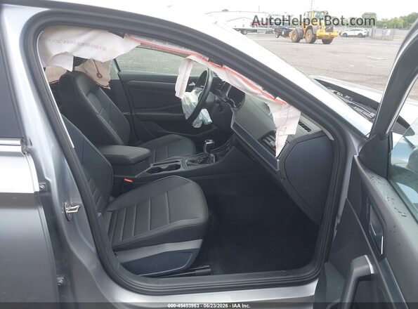 3VW7M7BU3RM081482 2024 VOLKSWAGEN JETTA Silver Vista interior delantera