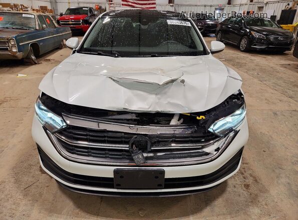3VW7M7BU4RM038897 2024 VOLKSWAGEN JETTA White 