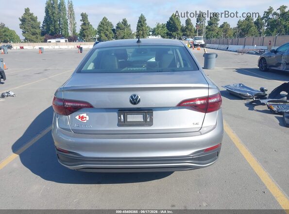 3VW7M7BU9NM023967 2022 VOLKSWAGEN JETTA Gray 
