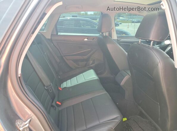 3VW7M7BU9PM047334 2023 VOLKSWAGEN JETTA Серый Вид задних сидений