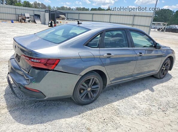 3VW7M7BUXNM015697 2022 VOLKSWAGEN JETTA Gray 