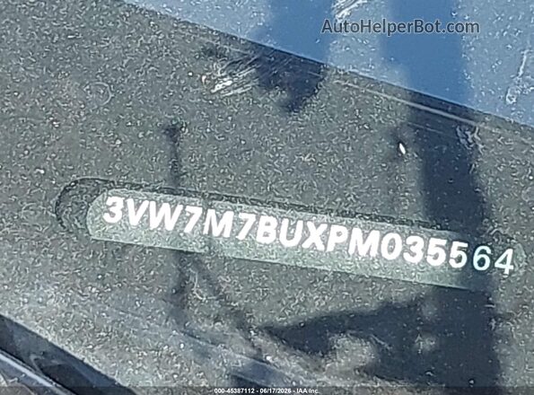 3VW7M7BUXPM035564 2023 VOLKSWAGEN JETTA Black 