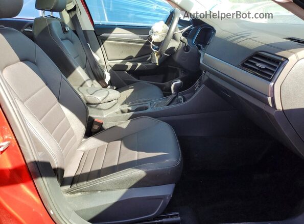 3VW7M7BUXRM070558 2024 VOLKSWAGEN JETTA Red 