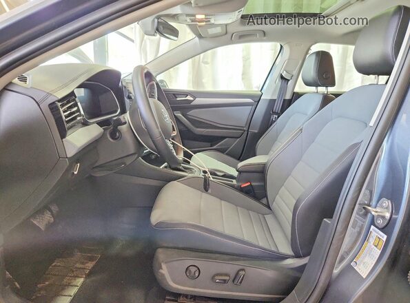 3VW7W7BU2TM033568 2026 VOLKSWAGEN JETTA Gray Vista interior delantera