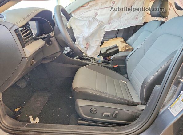 3VW7W7BU8TM002602 2026 VOLKSWAGEN JETTA Серый Вид салона спереди