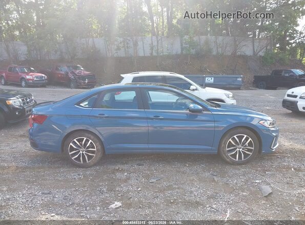 3VW7W7BU9TM022275 2026 VOLKSWAGEN JETTA Blue Rear interior view