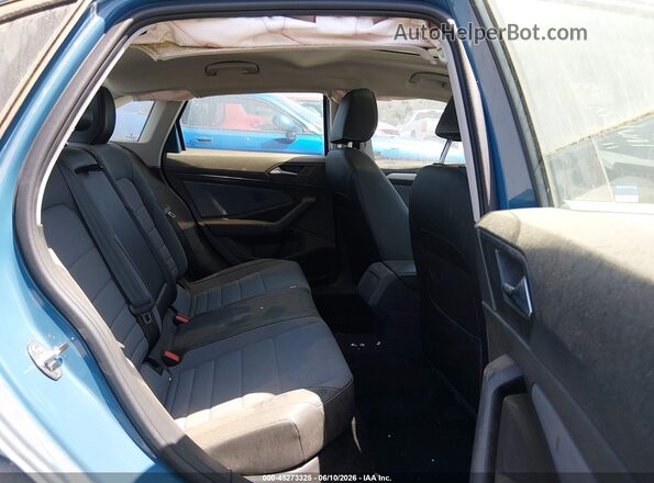 3VW7X7BU7SM055738 2025 VOLKSWAGEN JETTA Blue Vista de la etiqueta del VIN