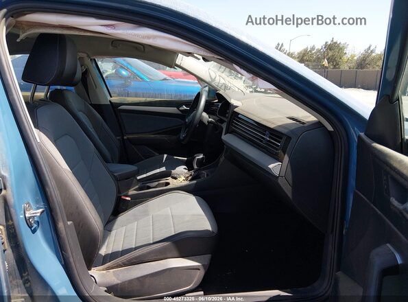 3VW7X7BU7SM055738 2025 VOLKSWAGEN JETTA Blue Vista interior delantera