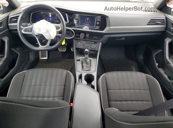 3VWBM7BU3RM049934 2024 VOLKSWAGEN JETTA White Widok deski rozdzielczej