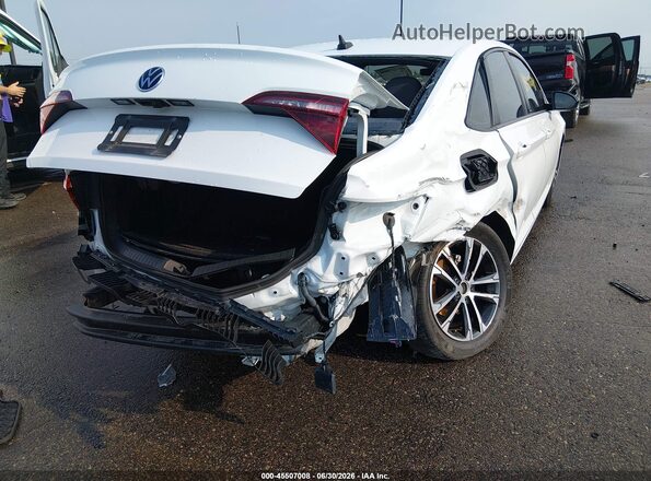 3VWBM7BU4RM053099 2024 VOLKSWAGEN JETTA White Դիմացի տեսք