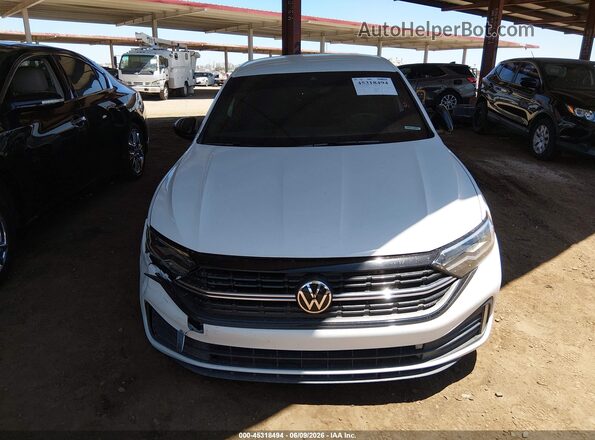 3VWBM7BU6RM008245 2024 VOLKSWAGEN JETTA White Սալոնի հետևի տեսք