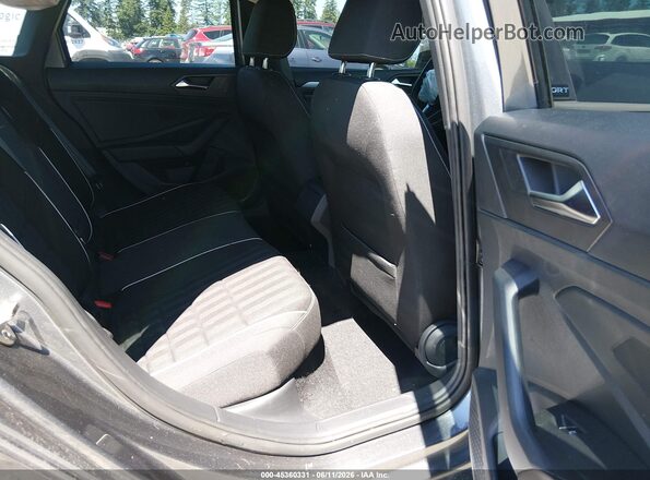 3VWBM7BU6RM016829 2024 VOLKSWAGEN JETTA Gray Widok naklejki z numerem VIN