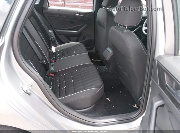 3VWBM7BU8PM028882 2023 VOLKSWAGEN JETTA Silver VIN կոդի պիտակի տեսք