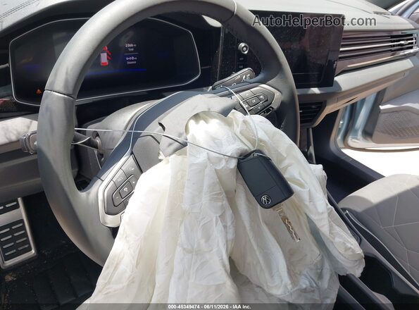 3VWBW7BU5TM010053 2026 VOLKSWAGEN JETTA Серый Вид панели приборов
