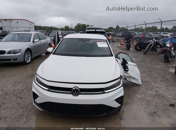 3VWBW7BU9TM017961 2026 VOLKSWAGEN JETTA White Vista interior trasera