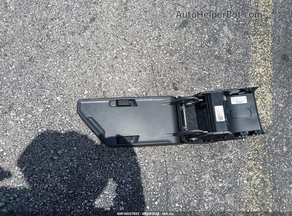 3VWBX7BU3SM098399 2025 VOLKSWAGEN JETTA Gray Սարքավորումների վահանակի տեսք