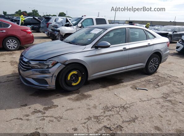 3VWC57BU0MM006887 2021 VOLKSWAGEN JETTA Серебряный Передняя левая четверть